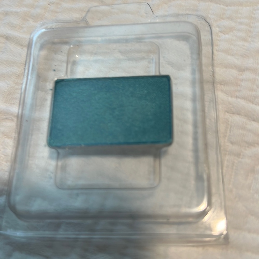 Aloette Mermaid Eyeshadow
